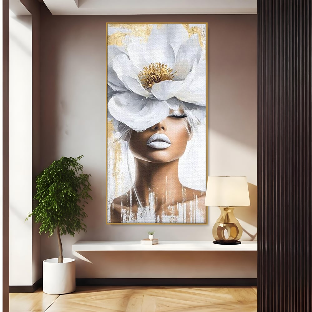 Tablou canvas cu tablou canvas cu portret de femeie si magnolie, in rama de aluminiu auriu